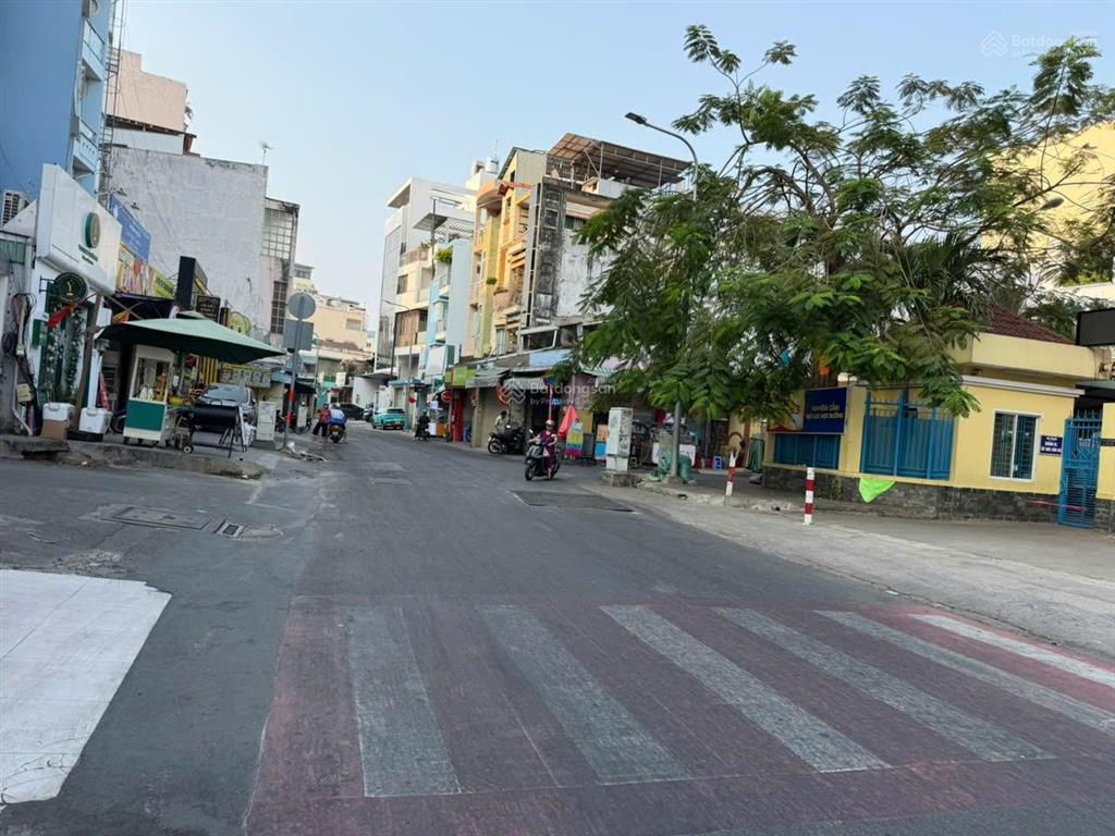 Bán nhà phú nhuận, gần lê văn sỹ, hẻm 4m, nhỉnh 6 tỷ