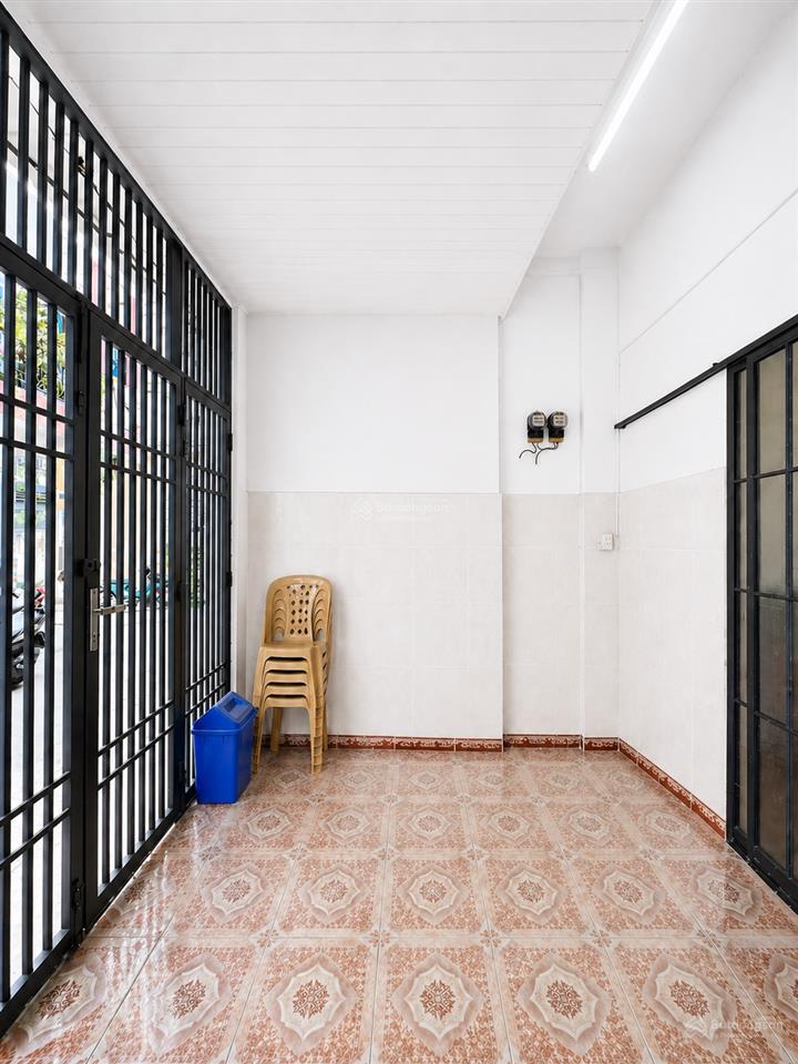 Bán nhà phú nhuận, gần lê văn sỹ, hẻm 4m, nhỉnh 6 tỷ