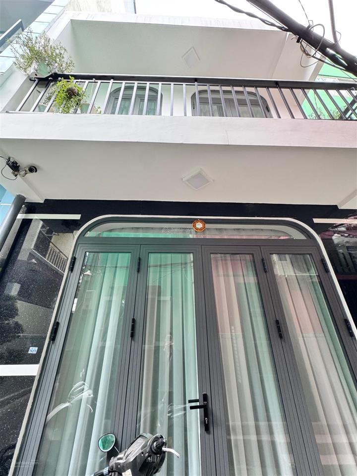 Bán nhà quận 3, 42m2 , trần quốc thảo, sát hẻm xe tải, nhỉnh 6 tỷ