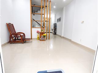 Hàng ngon tân bình, 4,5 x 14, gần lê văn sỹ, chỉ 7,x tỷ
