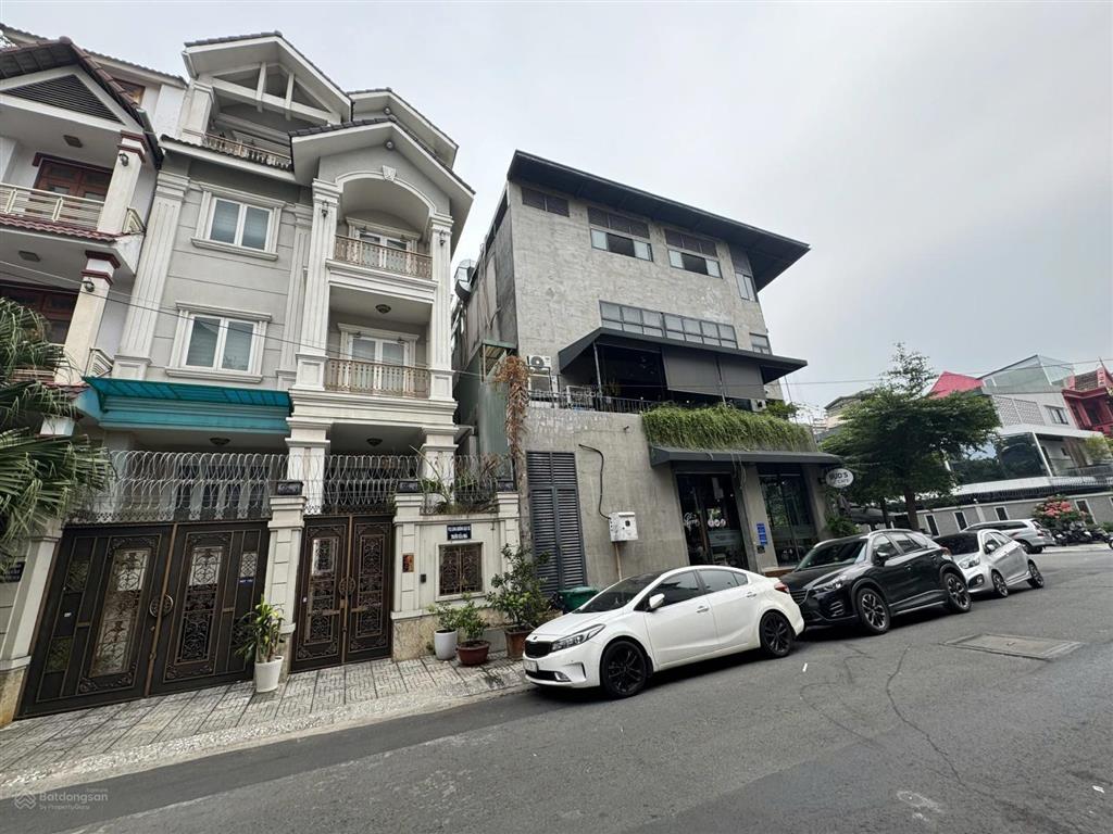 Bán nhà 34 hoa đào, p.2, quận phú nhuận , 8 x 18m giá 65 tỷ