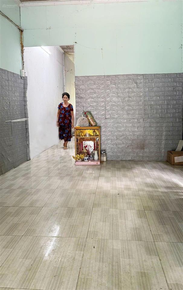 Bán nhà liên ấp 23  đa phước  bình chánh  54m2  950 triệu  500m ra ql50  bến lức long thành