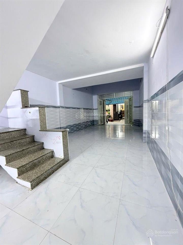 Bán nhà tp hcm, tân phú, nguyễn hữu tiến, 58m2, 2 tầng, hẻm ô tô, giá 5.05 tỷ