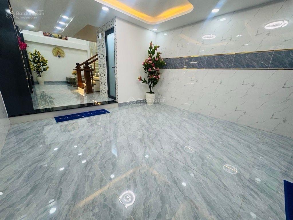 Bán nhà tp hcm, gò vấp, bùi quang là, 45m2, hẻm ô tô thông, 5 tầng. giá 6.498 tỷ