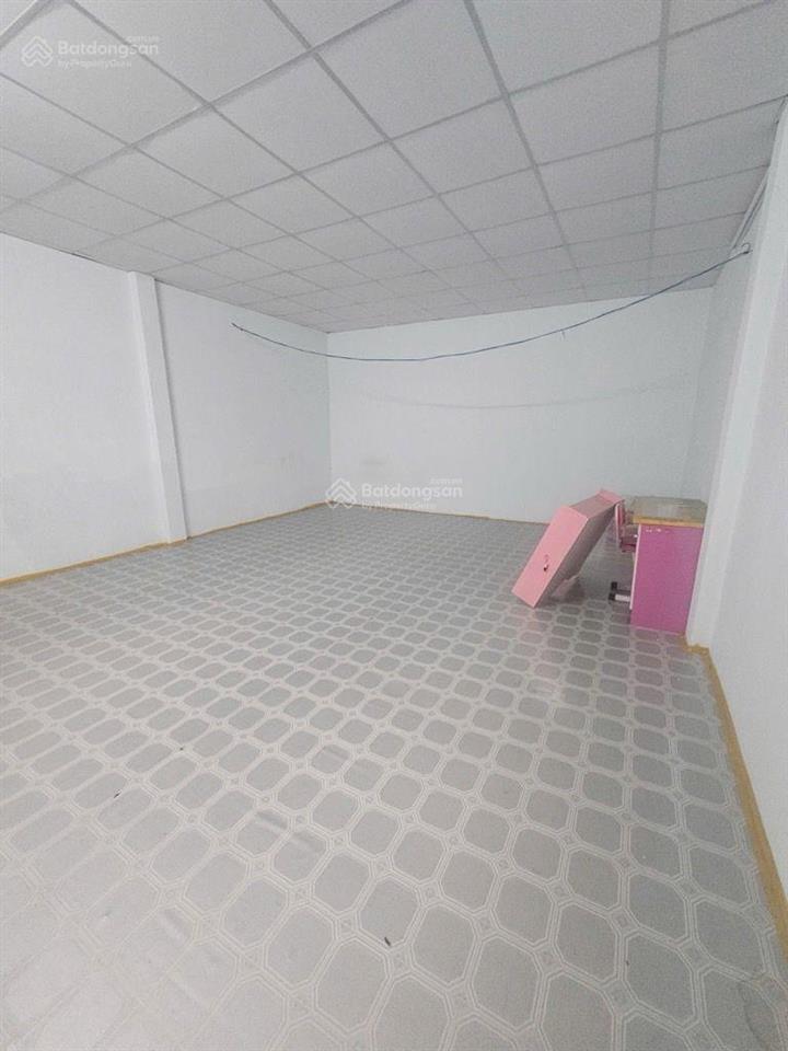 Bán nhà tp hcm, tân bình, ngay hoàng hoa thám, gần mặt tiền, ô tô tới cửa, 72m2, giâ 7.5 tỷ