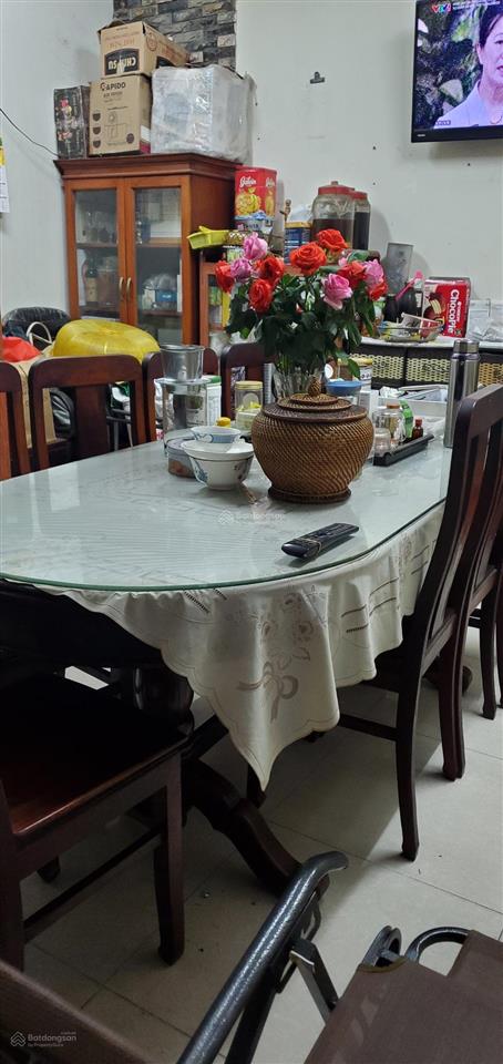 Bán nhà tp hcm, tân bình, gần chợ hoàng hoa thám, hẻm ô tô thông, 78m2, 3 tầng. giá 13.6 tỷ