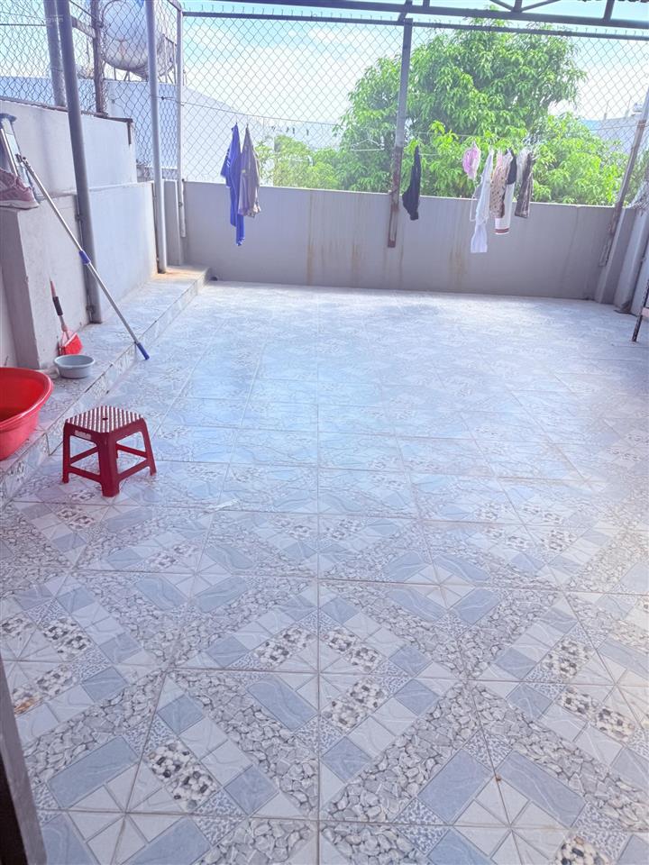 Bán nhà 3 tầng ngã 3 đường mạc đăng dung nam tri phương hoà xuân đà nẵng giá rẻ