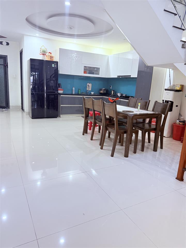 Bán nhà 3 tầng ngã 3 đường mạc đăng dung nam tri phương hoà xuân đà nẵng giá rẻ