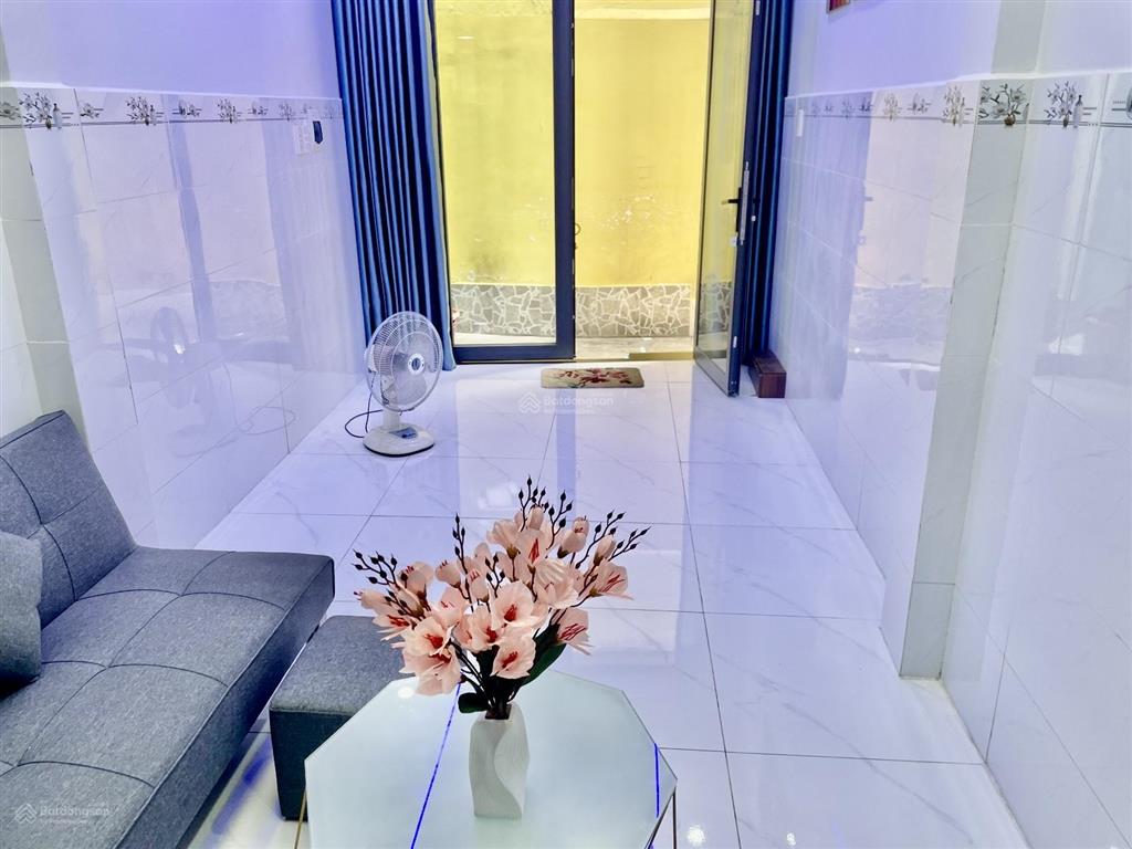 Với tài chính 3.9tỷ bạn chọn chung cư hay nhà phố tại cmt8 quận 10 33m2 nhà mới 2pn 2wc