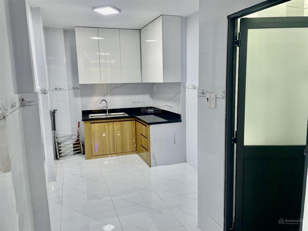 Với tài chính 3.9tỷ bạn chọn chung cư hay nhà phố tại cmt8 quận 10 33m2 nhà mới 2pn 2wc