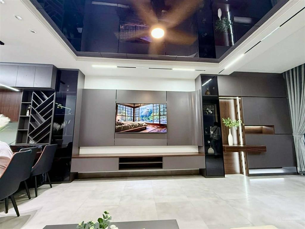 Siêu phẩm 3/2 quận 10 61m2 4 tầng full nội thất cao cấp chỉ 14.86 tỷ