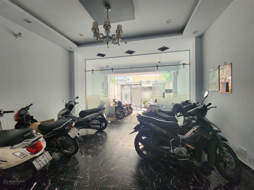 Chdv tô hiến thành q10 ~100m2 5 tầng hxt 112tr/th chỉ 18.1 tỷ tl