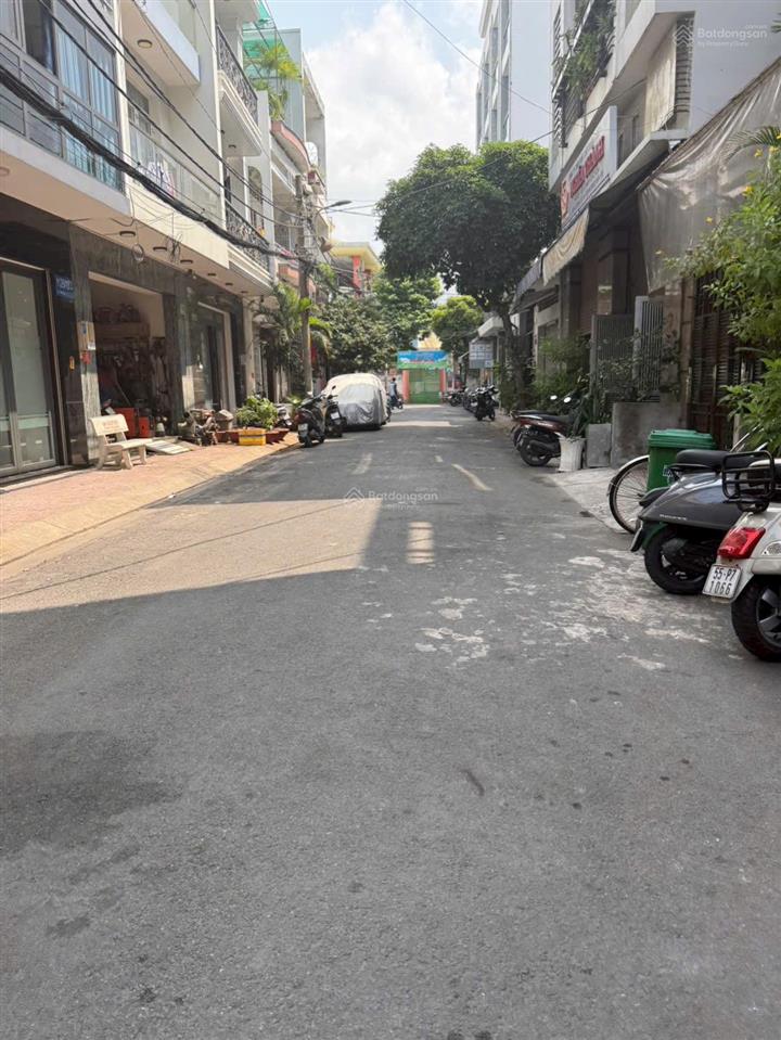 Nhà đẹp ngay ngã tư âu cơ lạc long quân 60m2 ngang 5.5m hiếm xe hơi vào nhà nhỉnh 7.78 t.ỷ