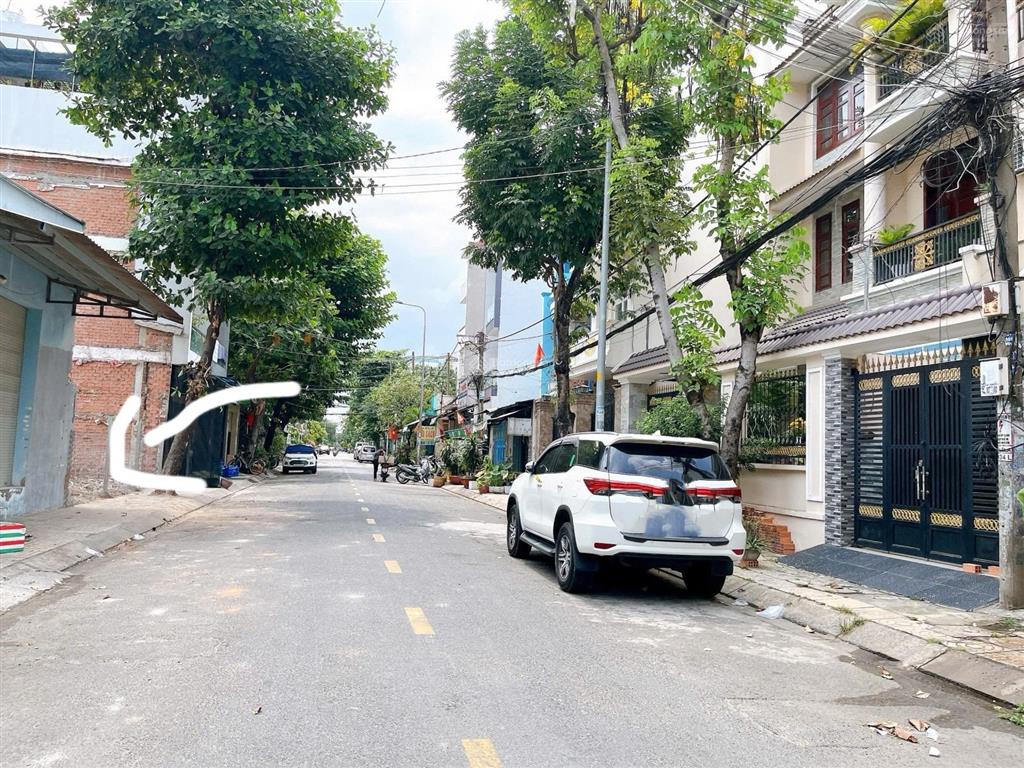 Đất mặt tiền tân phú khu họ lê ngang 5.1m đường 13m giá chỉ 12 t.ỷ tl