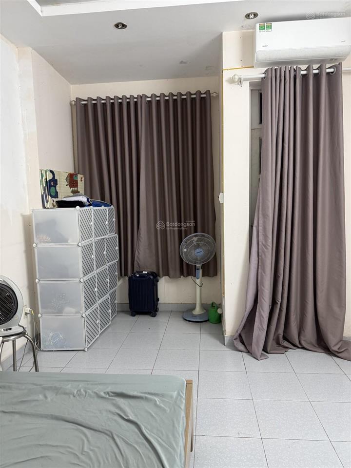 Nhà trung tâm quận 3 hẻm cách mạng tháng 8 giá tốt hiến có 55m2 chỉ 5.9 tỷ