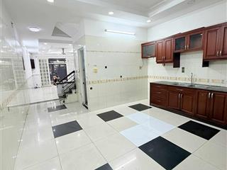 Ôtô ngủ trong nhà sát cmt8 giáp q10, q3 ngang hiếm 5x19m gần 100mchỉ 17.x tỷ