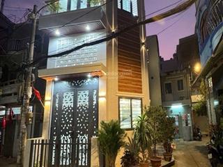 Bán nhà lô góc 2 mặt tiền tiền. 4 tầng đường xóm đất. quận 11