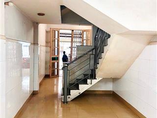 Nhà 4 tầng.( 42m2..)đường 3/2.quận 11.hẻm thông tứ tung. chỉ 6.x tỷ