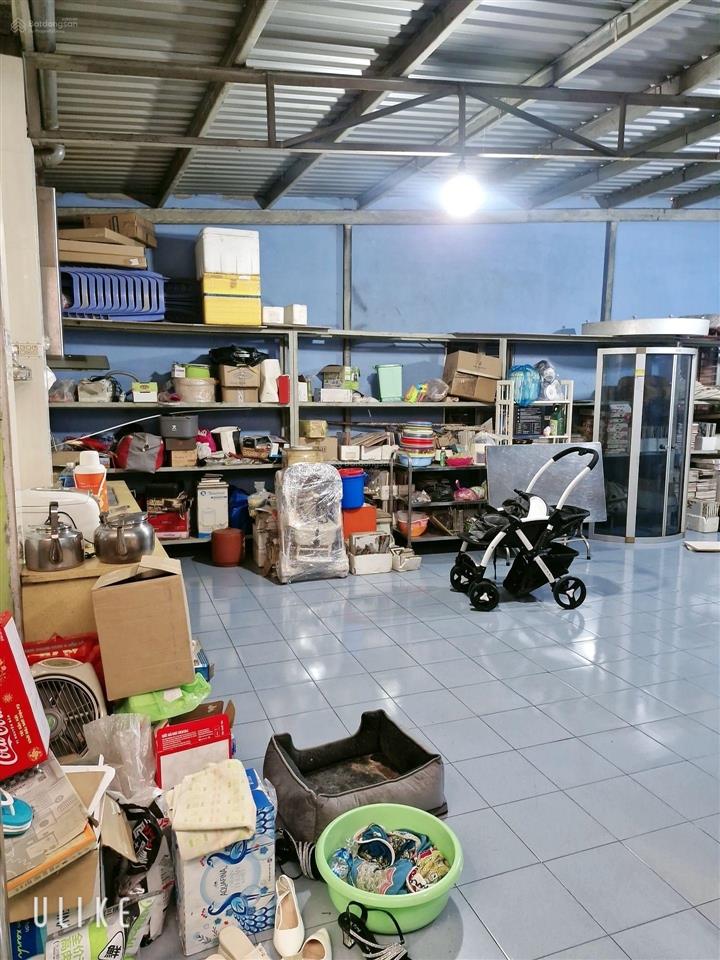 Mặt tiền kinh doanh .đường lạc long quân.quận 11.(4.3m x 27m)nở hậu 11m tài lộc..giá chỉ 30.x tỷ