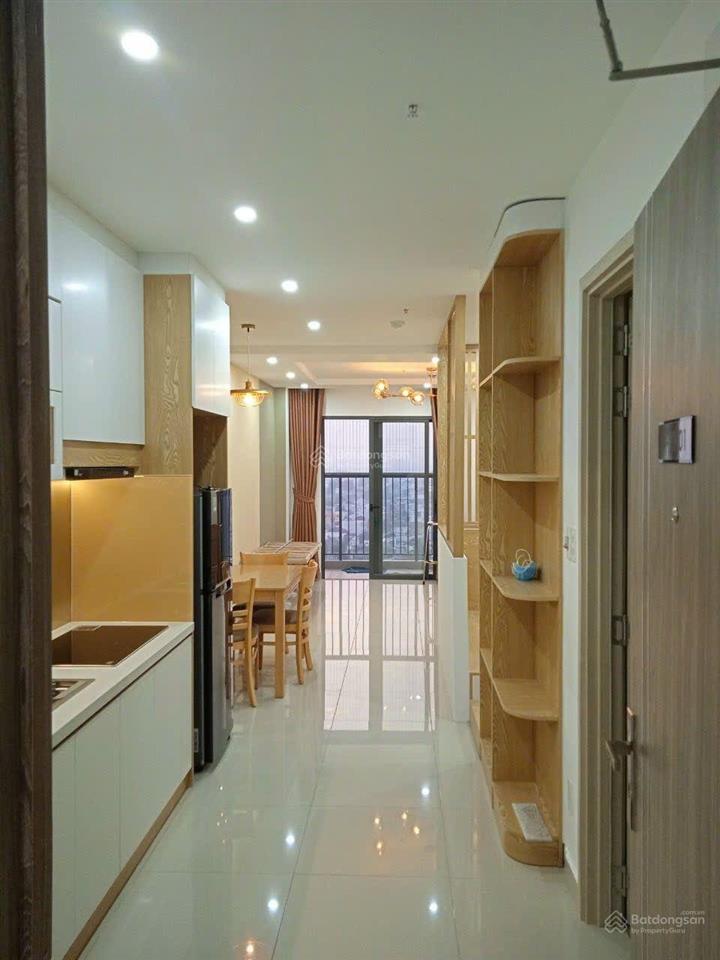 Nhượng lại căn studio 47m2 có nội thất đang cho thuê