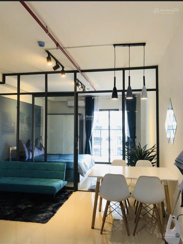 Nhượng lại căn studio 47m2 có nội thất đang cho thuê