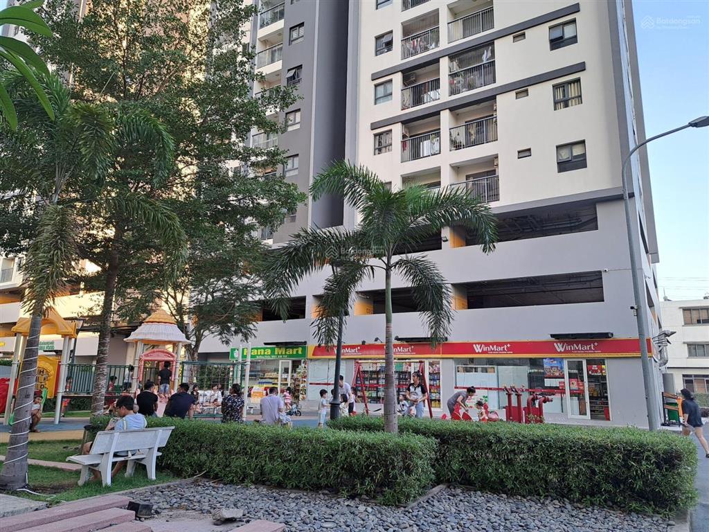 Chủ cần tiền bán gấp 2pn 2wc 67m2 hướng đông mát mẻ nhà đang có hd thuê