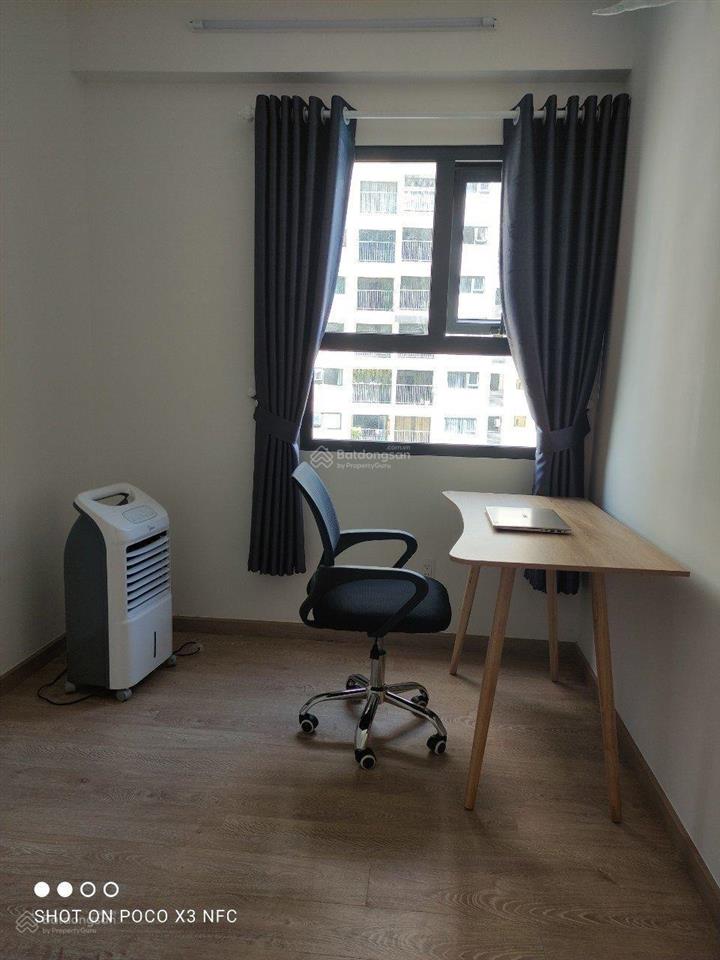 Chủ cần tiền bán gấp 2pn 2wc 67m2 hướng đông mát mẻ nhà đang có hd thuê