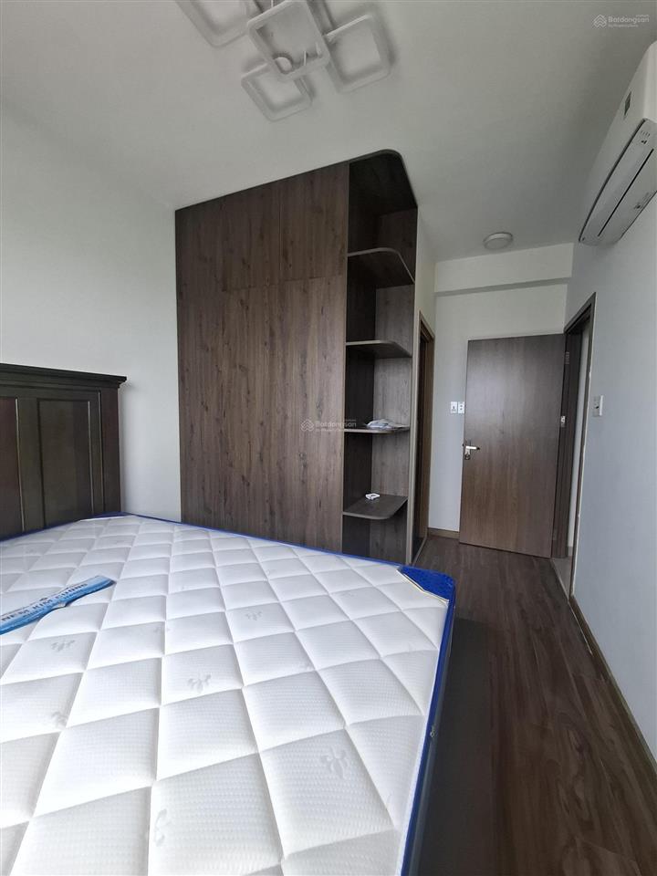 Bán căn góc 2 ban công, chỉ 2 tỷ 800, full nội thất đẹp, view không bị chắn. 0901 018 ***