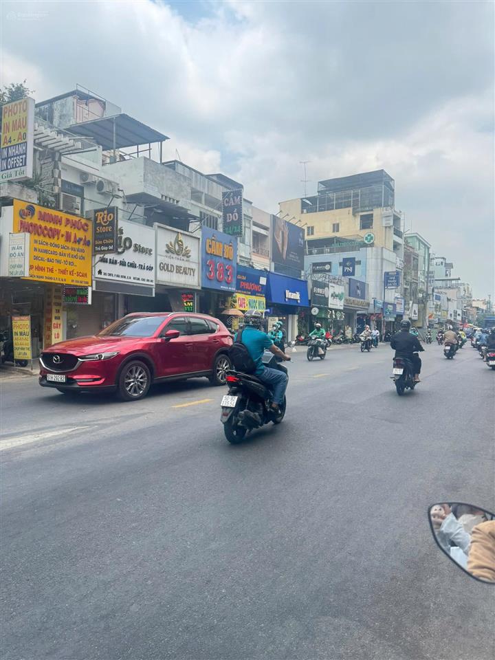 Bán nhà mặt tiền cách mạng tháng 8 quận 10 ngay metro
