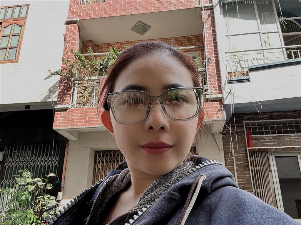 Bán nhà hxh lý thường kiệt tân bình 3 tầng 75m2, ngang 3.5m. chỉ 5.8 tỷ cực hiếm