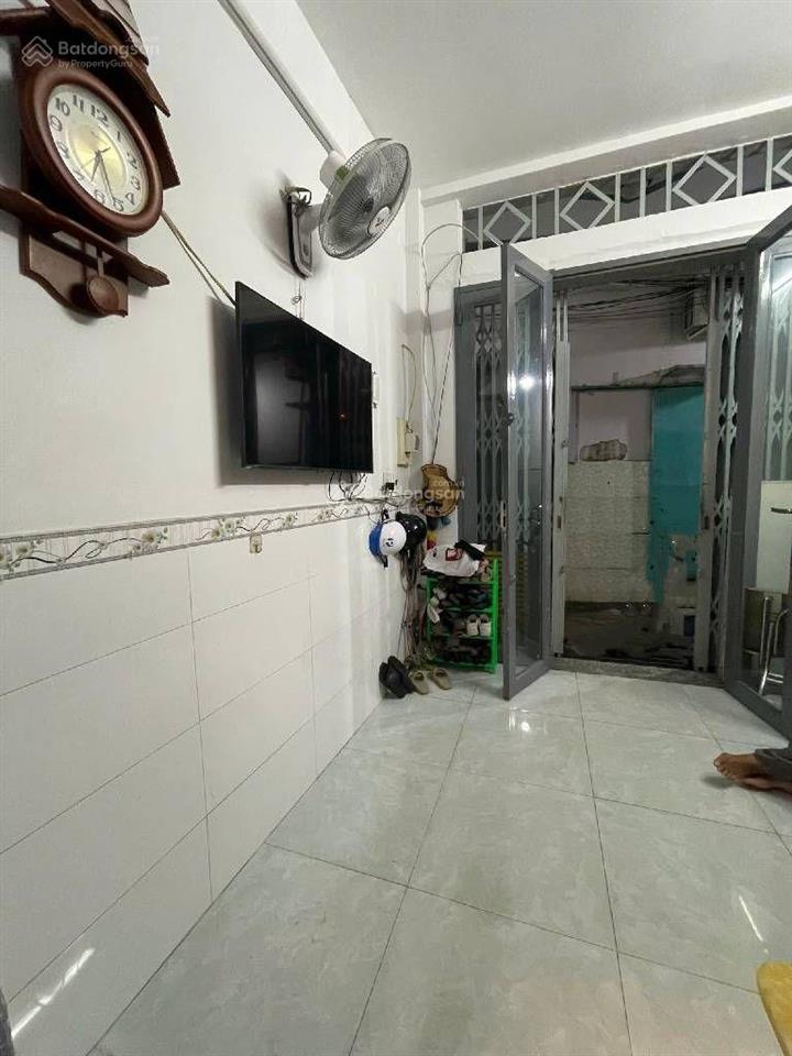 Nhà bán đường âu cơ quận 11 lô gốc 19m2 3,3 tỷ gần hxh