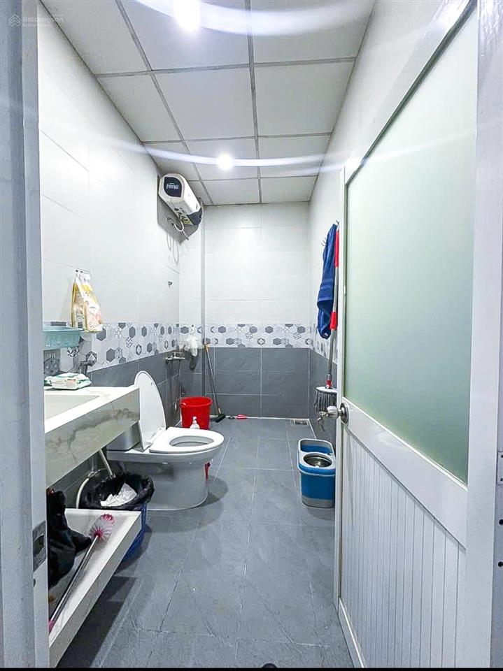 Hậu giang quận 6  hẻm trước nhà 3m  100m ra mặt tiền chỉ hơn 4 tỷ