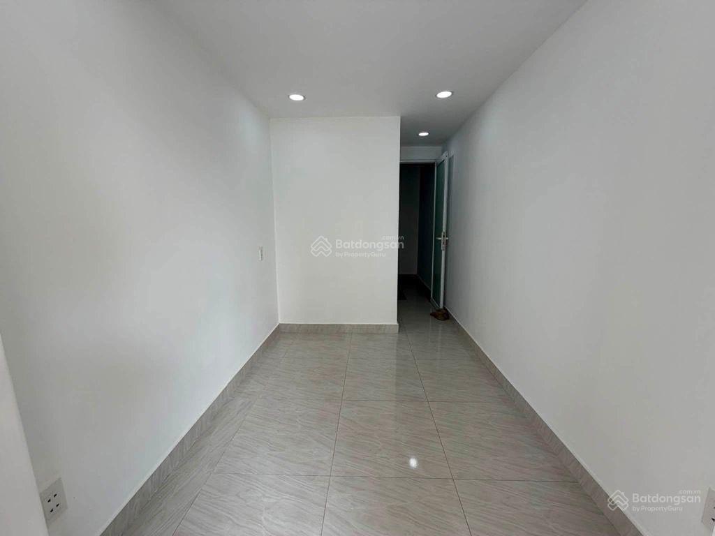 Quận 10 lý thường kiệt nhà 2 tầng hoàn công đủ chưa tới 3 tỷ