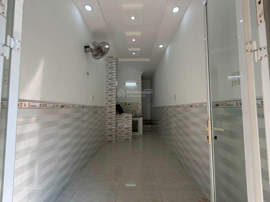 Quận 10 lý thường kiệt nhà 2 tầng hoàn công đủ chưa tới 3 tỷ