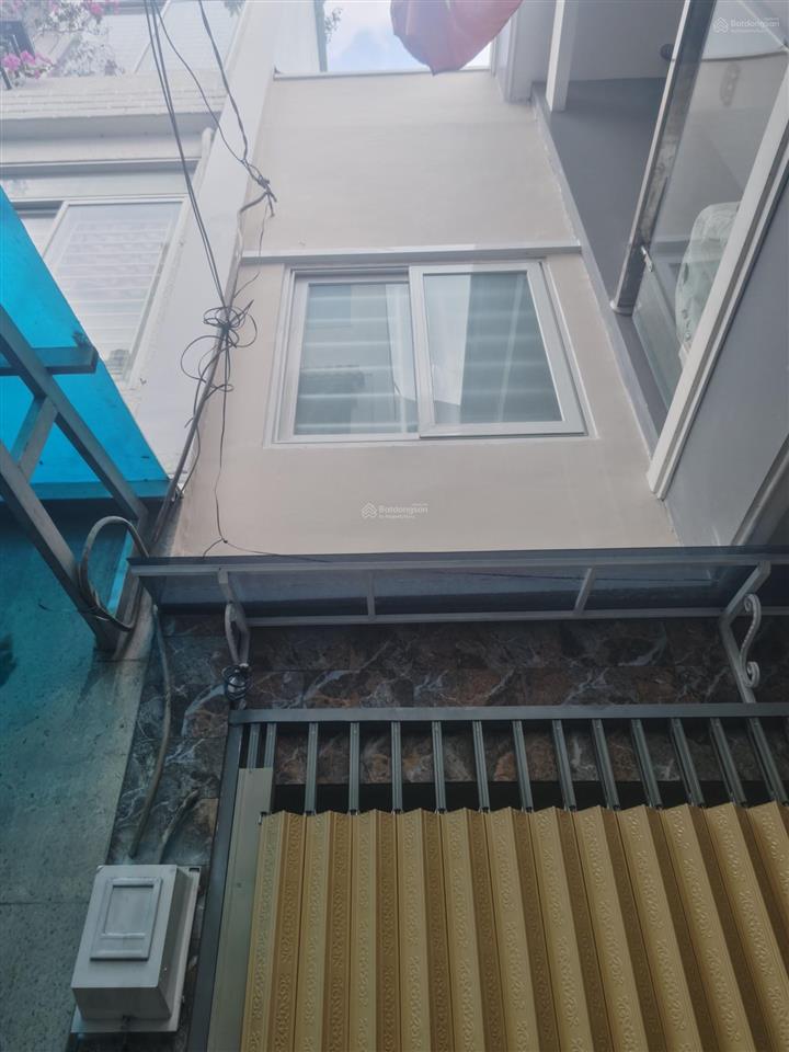 Nhà quận 11 ngay cây gõ, hồng bàng hxh 4.5m chỉ hơn 2 tỷ xíu