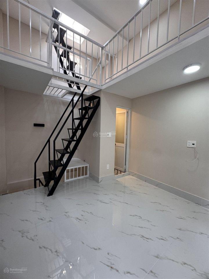 Nhà quận 11 ngay cây gõ, hồng bàng hxh 4.5m chỉ hơn 2 tỷ xíu