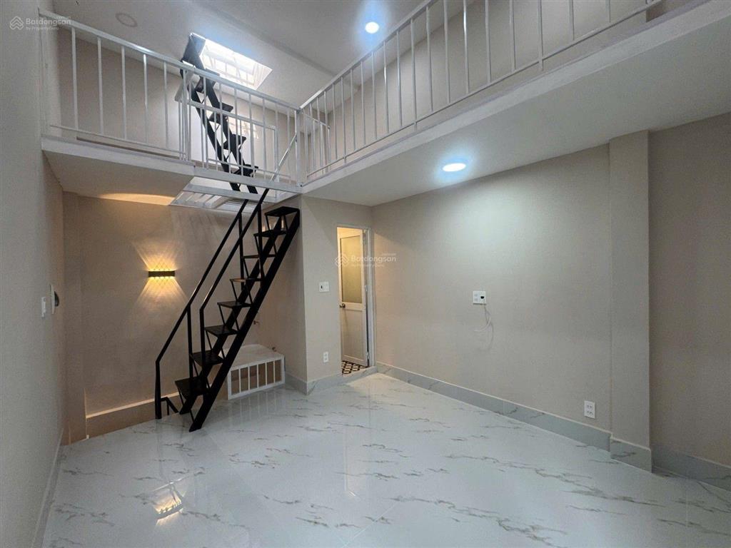 Nhà quận 11 ngay cây gõ, hồng bàng hxh 4.5m chỉ hơn 2 tỷ xíu