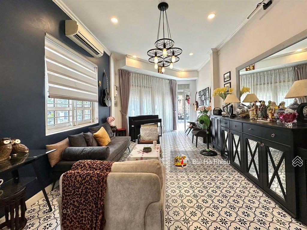 Căn góc mặt bằng hoa lan  phan xích long 4 tầng  lý tưởng mở spa, thẩm mỹ, showroom cao cấp