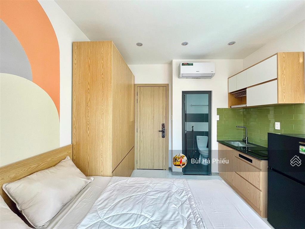 Tòa nhà 14 chdv góc 3 mt 100m2 cao thắng  kế hà đô centrosa quận 10  dòng tiền 130tr/th thang máy