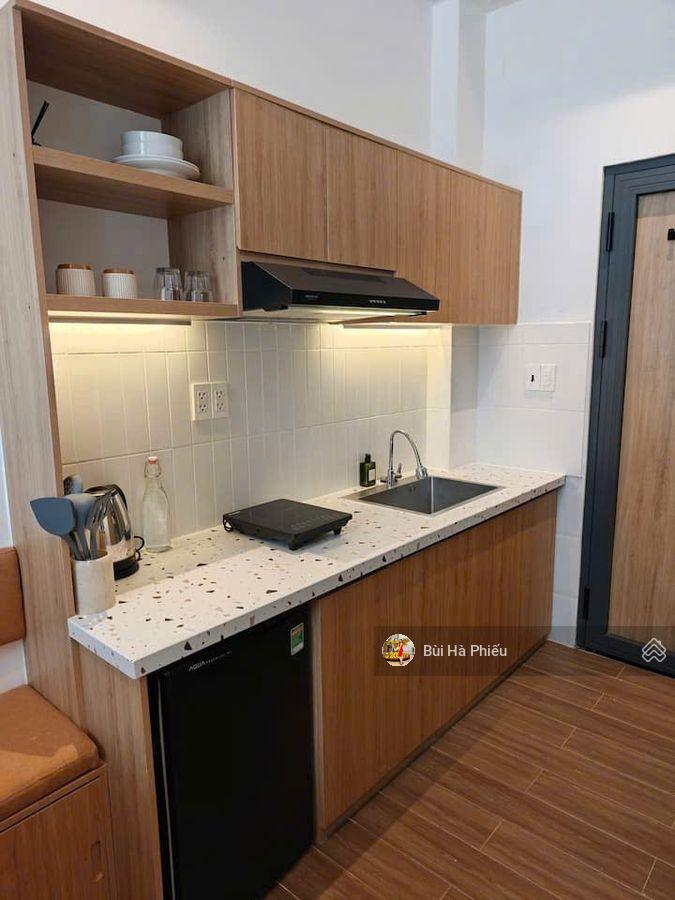 Bán chdv 7pn  5 tầng hai bà trưng q1 nhà thờ tân định  thang máy  dòng tiền 680tr/năm  17.9 tỷ