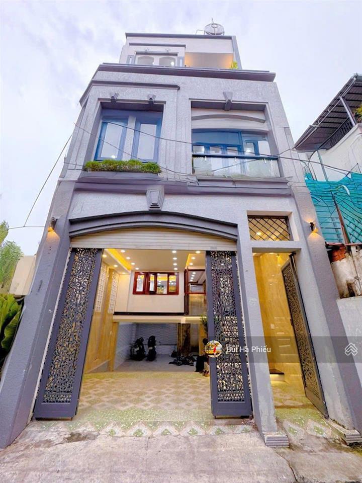 Bán nhà mặt tiền trần hữu trang , phú nhuận  ngang 6m  hầm + thang máy + hồ bơi  chỉ 16.9 tỷ