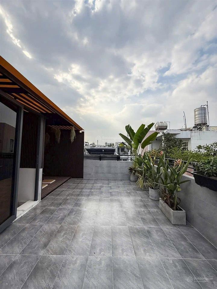 Bán nhà mở clinic  spa ngang 6.05m hxh thích quảng đức, phú nhuận  nở hậu  full nội thất 7.2 tỷ