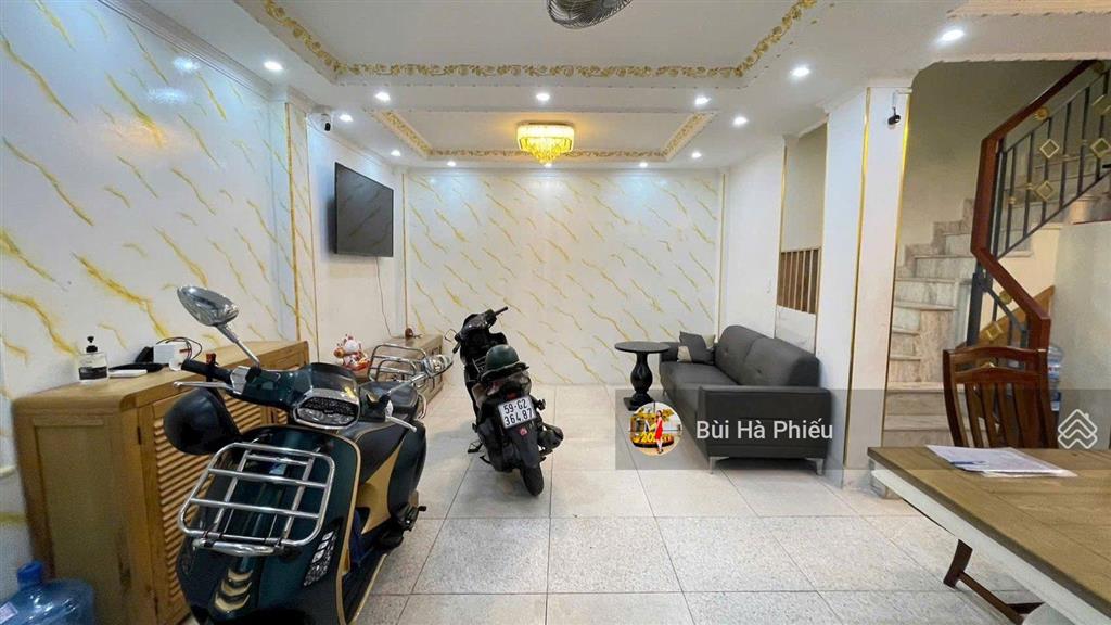Nhà nguyễn đình chiểu q3  46m2  nở hậu 5.8m  3 tầng  50m ra mt  8.5 tỷ
