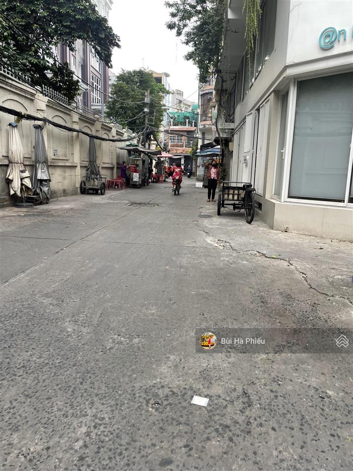 10 tỷ sở hữu nhà quận 1  cống quỳnh  7pn  gần coopmart  dòng tiền cao airbnb / chdv