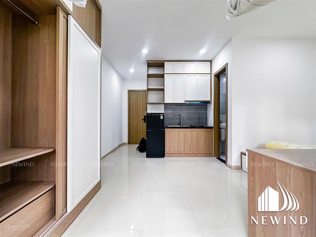 Studio cửa sổ, ban công ở lê văn lương chợ phước kiển, pv gas, làng đh khu b, đh tôn đức thắng