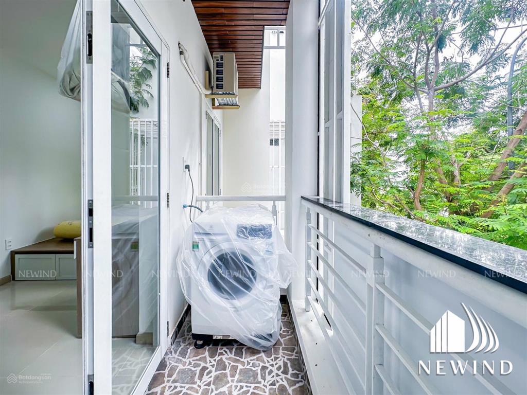 Studio cửa sổ, ban công ở lê văn lương chợ phước kiển, pv gas, làng đh khu b, đh tôn đức thắng