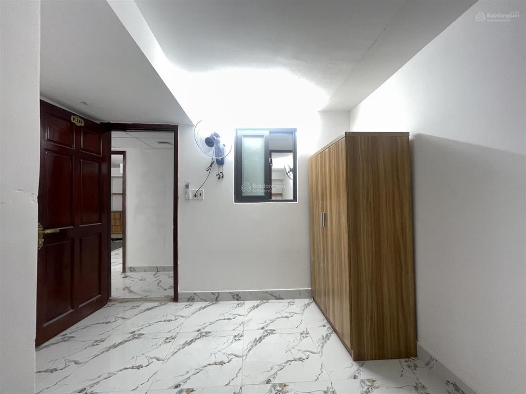 Bán toà nhà hxh chdv 29p mới xây ở chợ phạm văn hai  lê văn sỹ  dòng tiền 2 tỷ / năm  ngang 9,5m