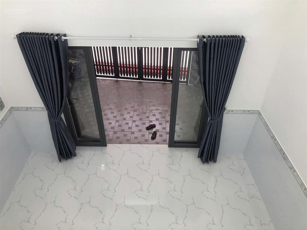 Nhà đẹp mặt tiềndt62m2 2tầngnở hậu đường ôtô tránh nhaugần bv lê văn thịnh, q.2chỉ 6,8 tỷ