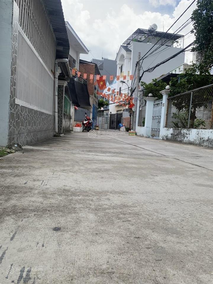 Đất đẹp hxh dt 62m2 vuông vắn gần chợ cây xoài đ.lê văn thịnh p.cát lái quận 2chỉ 4,4 tỷ