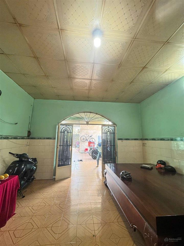 Nhà mặt tiền đường  sát nguyễn thị định 285m (5,68x51m) full thổ chỉ 18 tỷ